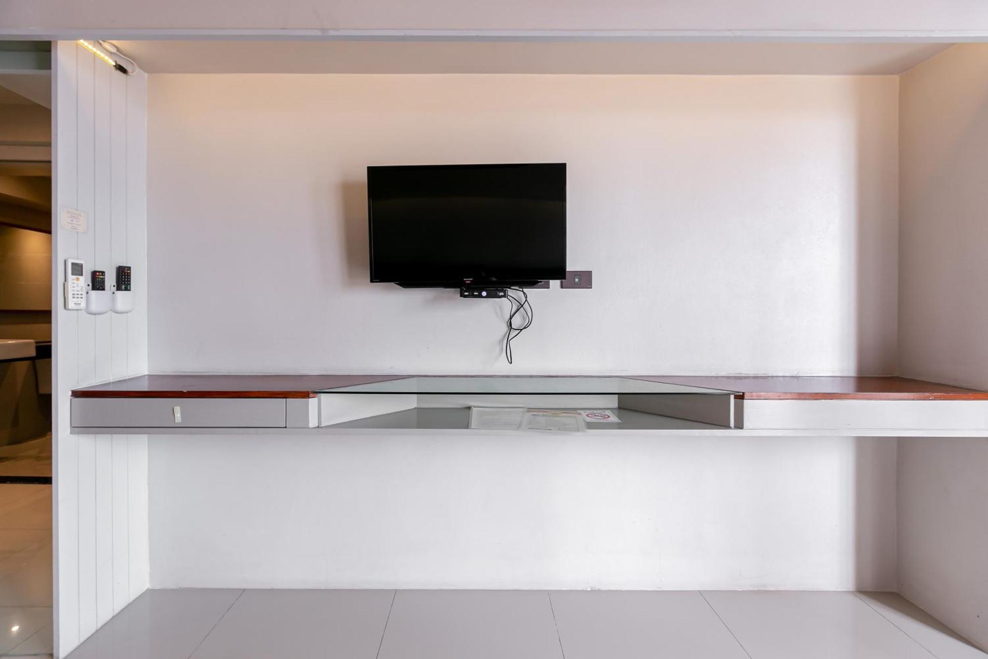 A Room Bangkok Sathorn Εξωτερικό φωτογραφία