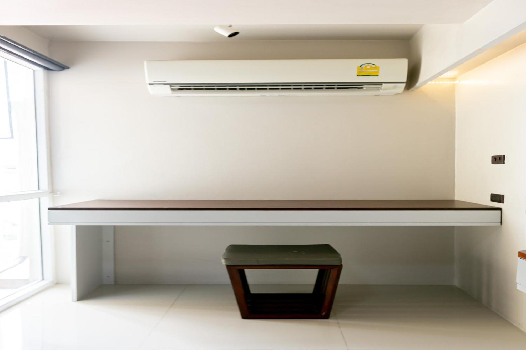 A Room Bangkok Sathorn Εξωτερικό φωτογραφία