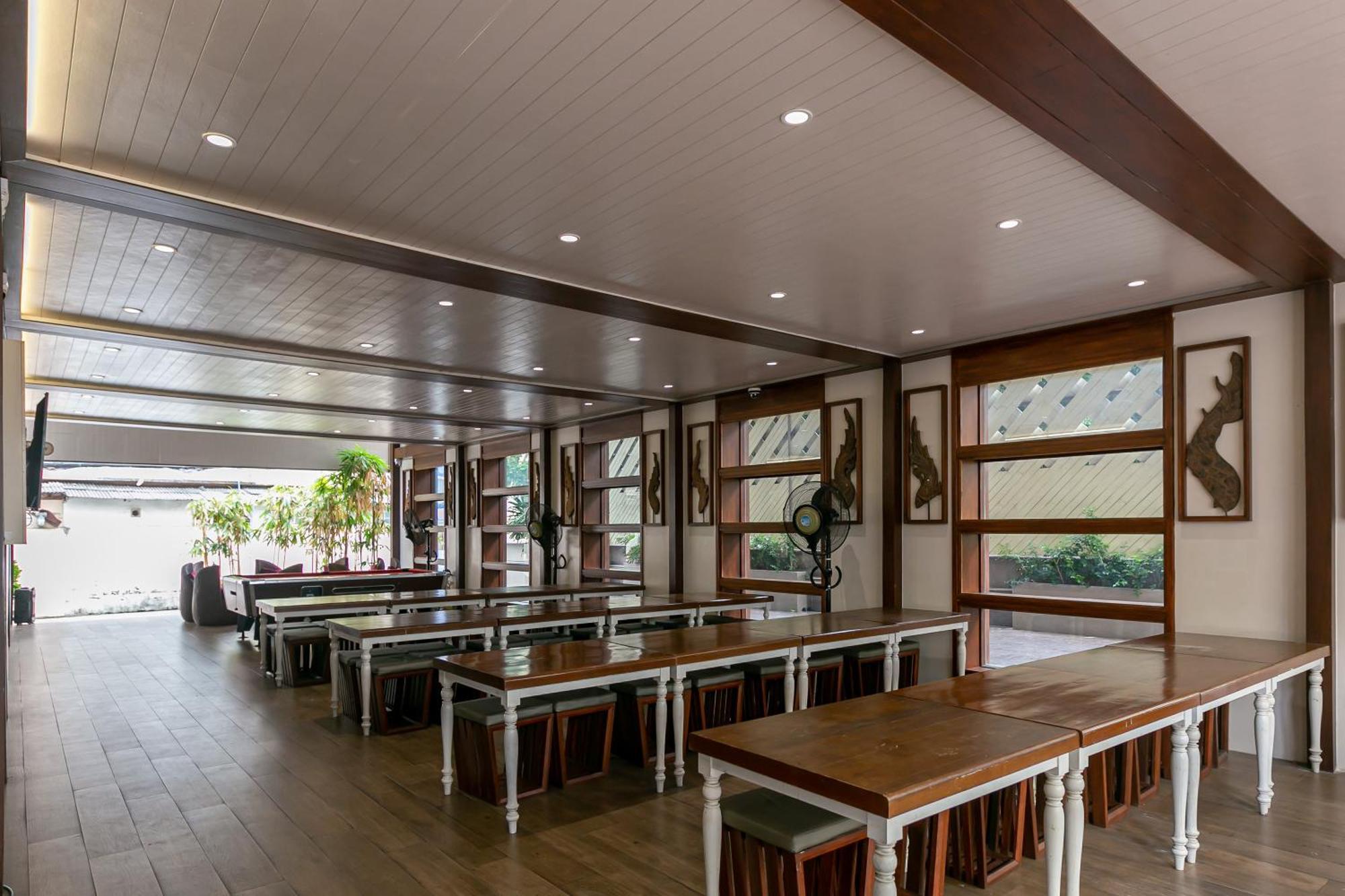A Room Bangkok Sathorn Εξωτερικό φωτογραφία