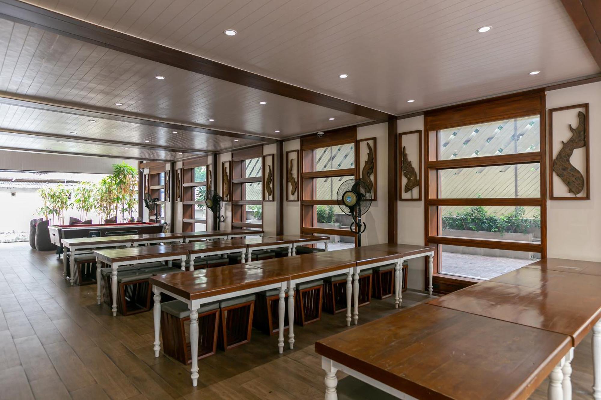 A Room Bangkok Sathorn Εξωτερικό φωτογραφία